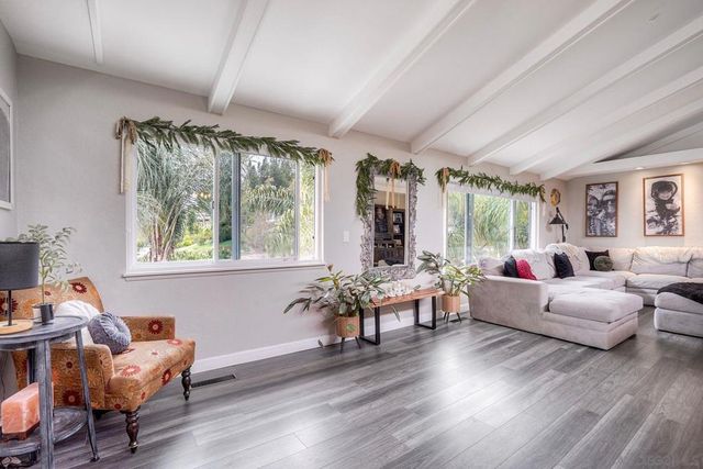 4807 Sunrise Valley Dr, El Cajon, CA 92020