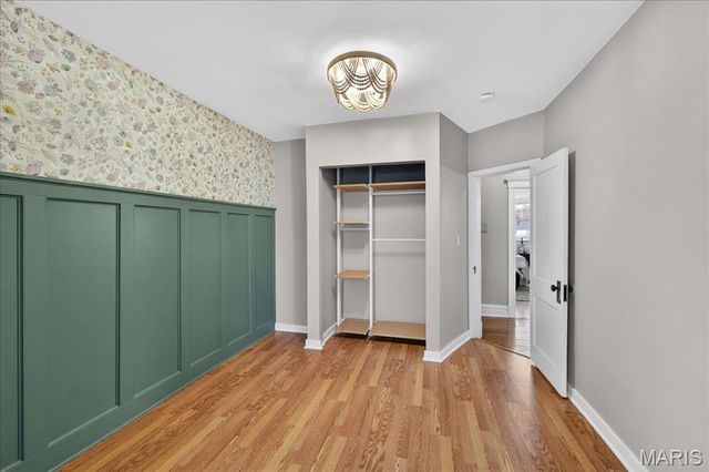 5208 Murdoch Avenue, St Louis, MO 63109