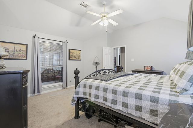 7830 BRAUN BND, San Antonio, TX 78250