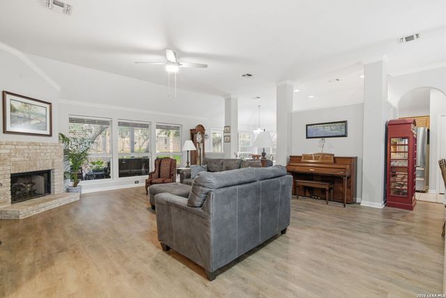 7830 BRAUN BND, San Antonio, TX 78250