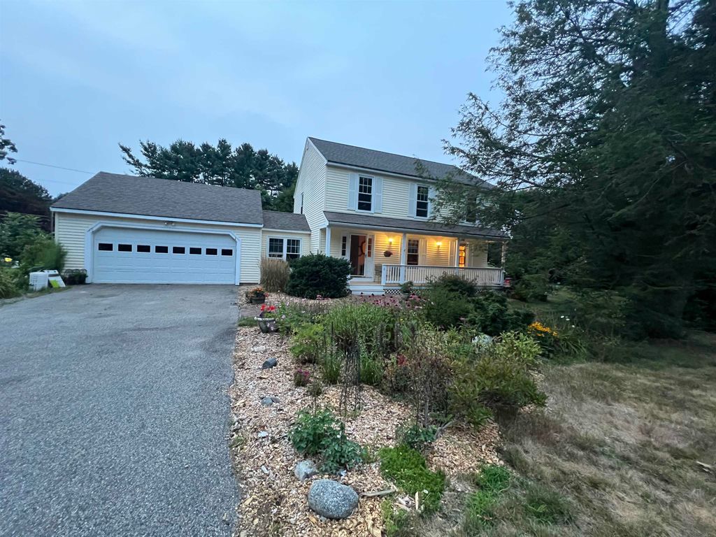 6 Naves Road, Hampton, NH 03842