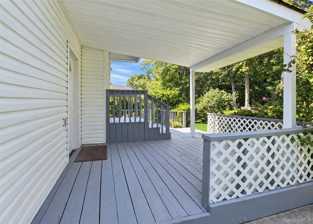 25 Joy Road, Selden, NY 11784