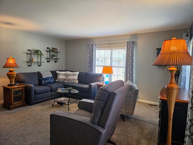 5341 SPUMANTE SQ., Girard, PA 16417