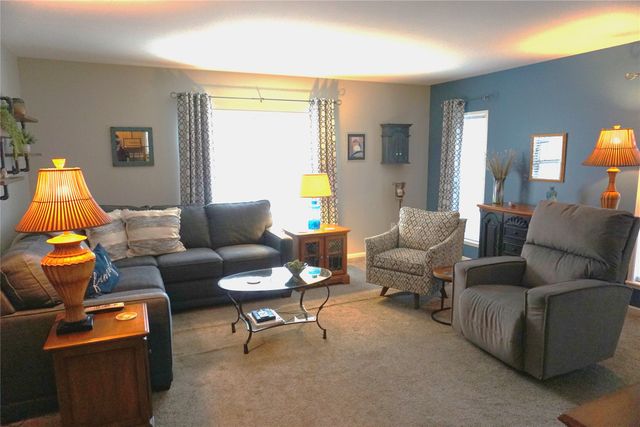 5341 SPUMANTE SQ., Girard, PA 16417