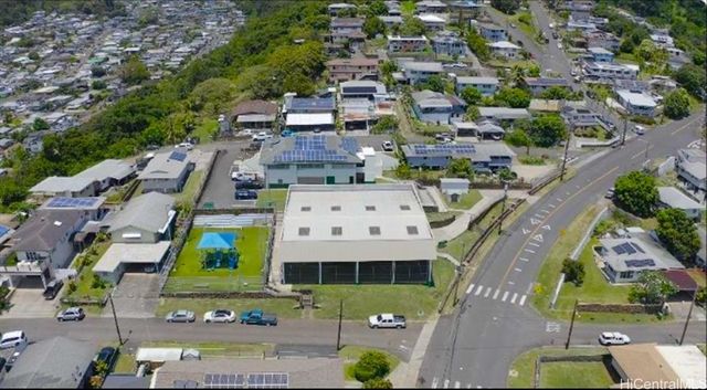 469 Kalamaku Street, Honolulu, HI 96813