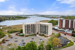 133 Commander Shea Boulevard 209, Quincy, MA 02171