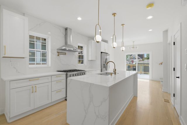 6707 W Imlay Street, Chicago, IL 60631