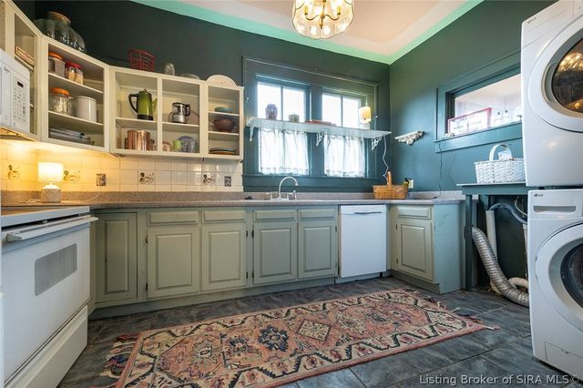 622 N Capitol Avenue, Corydon, IN 47112