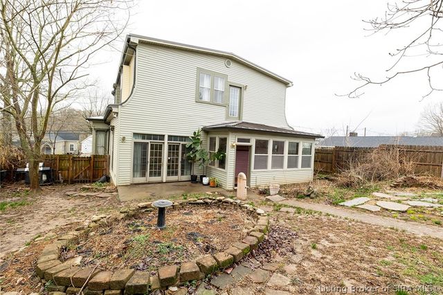 622 N Capitol Avenue, Corydon, IN 47112