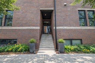 4405 N GREENVIEW Avenue 1B, Chicago, IL 60640