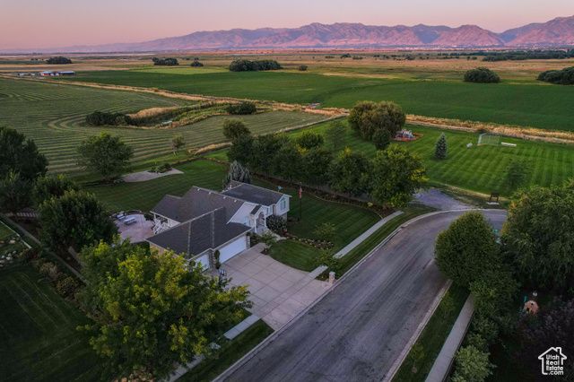 203 E 600 N, Mendon, UT 84325