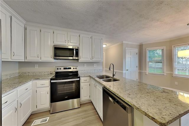 1589 Tennessee Walker Drive NE, Roswell, GA 30075