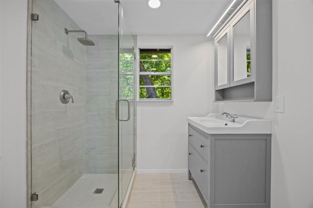 4408 Barrow Ave, Austin, TX 78751