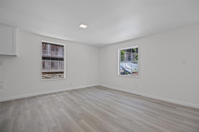 4408 Barrow Ave, Austin, TX 78751