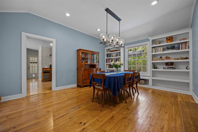 4408 Barrow Ave, Austin, TX 78751