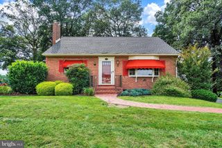 232 S CAMP ST, Windsor, PA 17366