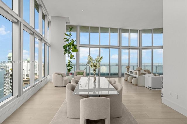 465 Brickell Ave 4101, Miami, FL 33131