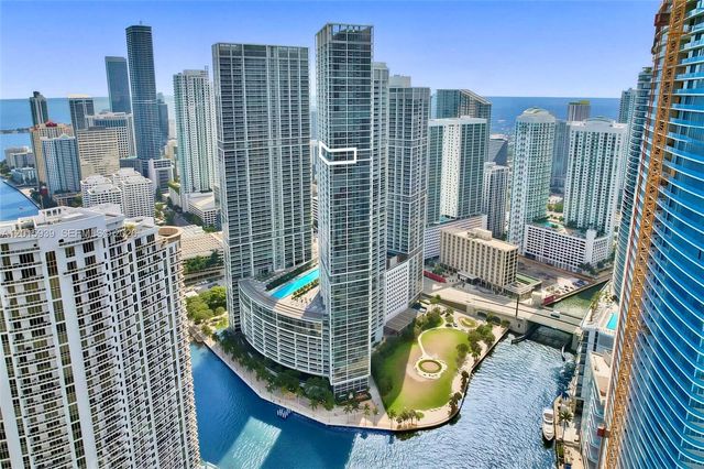 465 Brickell Ave 4101, Miami, FL 33131