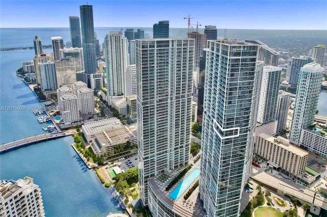 465 Brickell Ave 4101, Miami, FL 33131