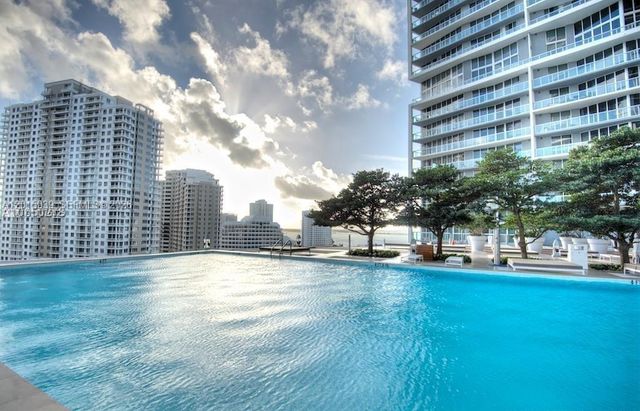 465 Brickell Ave 4101, Miami, FL 33131