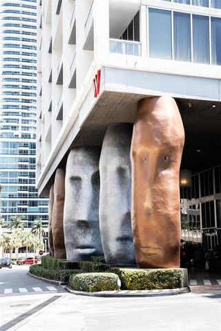 465 Brickell Ave 4101, Miami, FL 33131