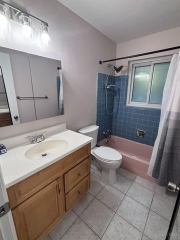 3492 Moonridge Drive, Green Twp, OH 45248