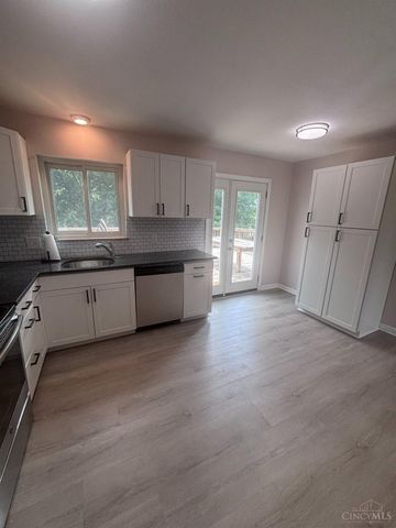 3492 Moonridge Drive, Green Twp, OH 45248