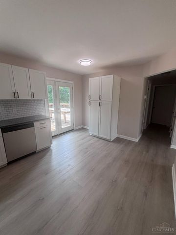 3492 Moonridge Drive, Green Twp, OH 45248