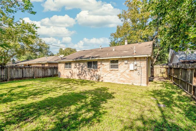 5411 Ingomar Way, Houston, TX 77053