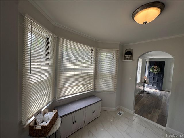 2452 Earlmont, Berkley, MI 48072
