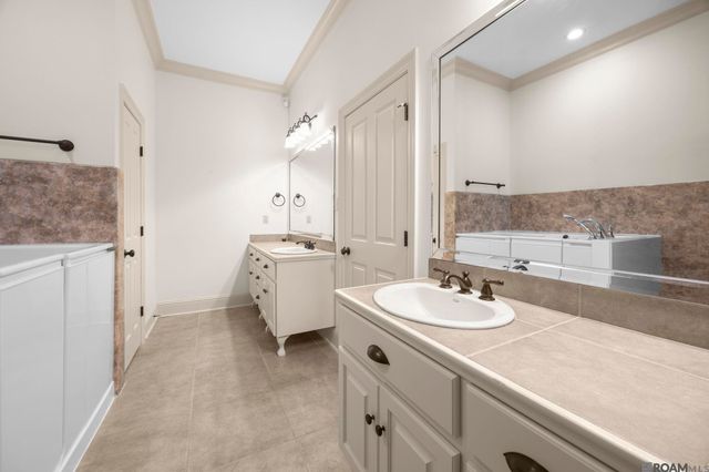 1601 Ruelle De Grace Dr, Baton Rouge, LA 70810