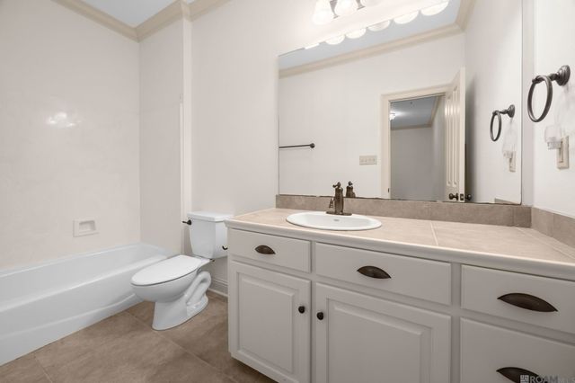 1601 Ruelle De Grace Dr, Baton Rouge, LA 70810