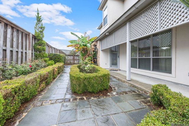 1601 Ruelle De Grace Dr, Baton Rouge, LA 70810