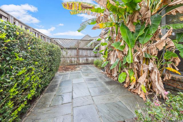 1601 Ruelle De Grace Dr, Baton Rouge, LA 70810