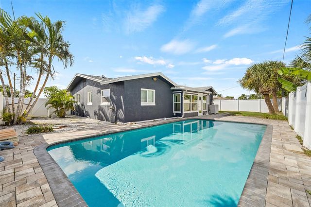 10129 4TH STREET E, Treasure Island, FL 33706