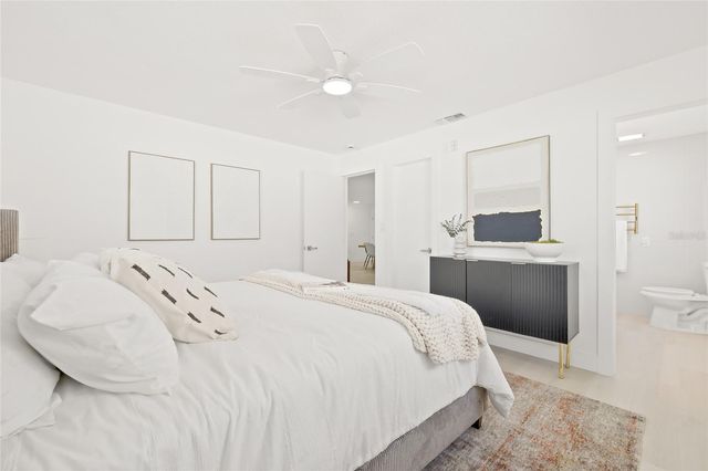 10129 4TH STREET E, Treasure Island, FL 33706