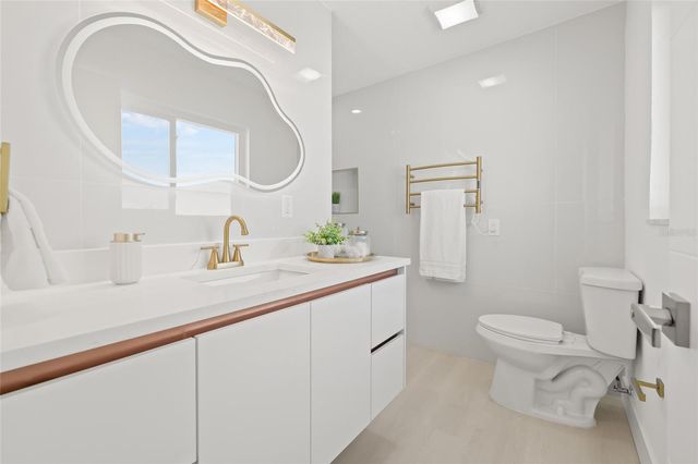 10129 4TH STREET E, Treasure Island, FL 33706