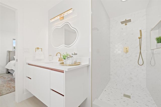 10129 4TH STREET E, Treasure Island, FL 33706