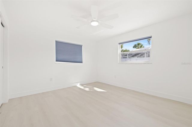 10129 4TH STREET E, Treasure Island, FL 33706