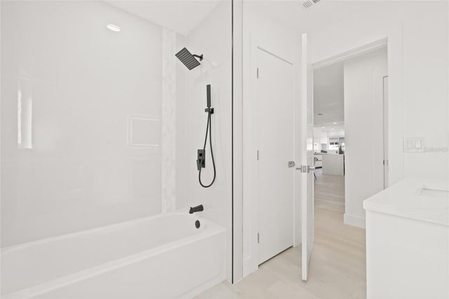 10129 4TH STREET E, Treasure Island, FL 33706