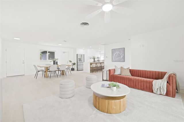 10129 4TH STREET E, Treasure Island, FL 33706