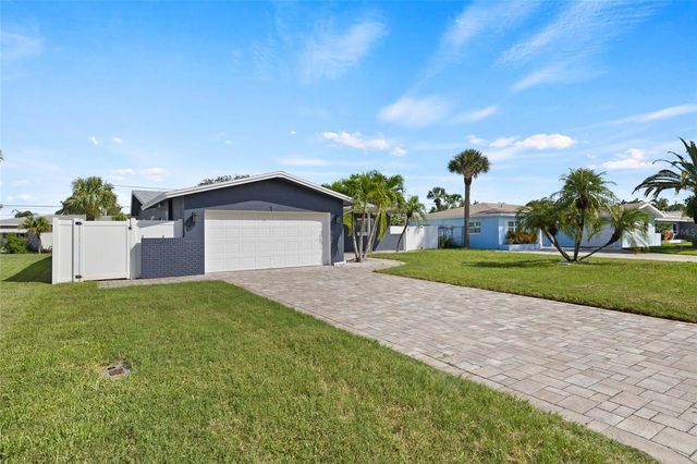 10129 4TH STREET E, Treasure Island, FL 33706