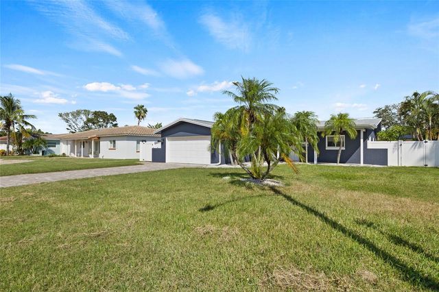 10129 4TH STREET E, Treasure Island, FL 33706