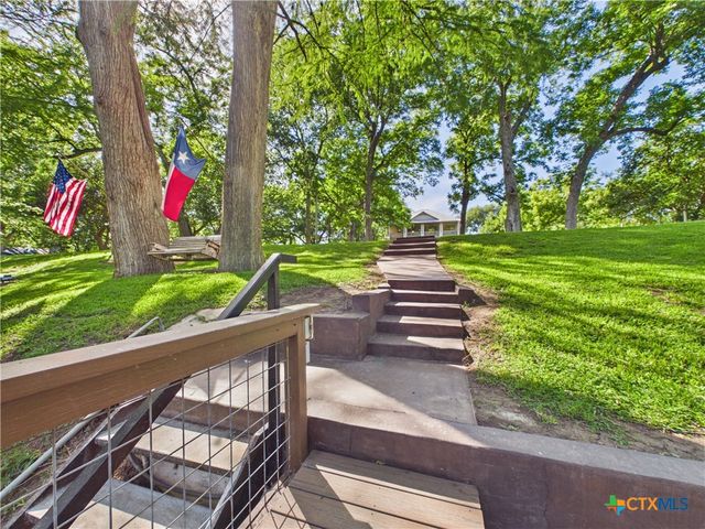 1238 Sleepy Hollow Lane, New Braunfels, TX 78130