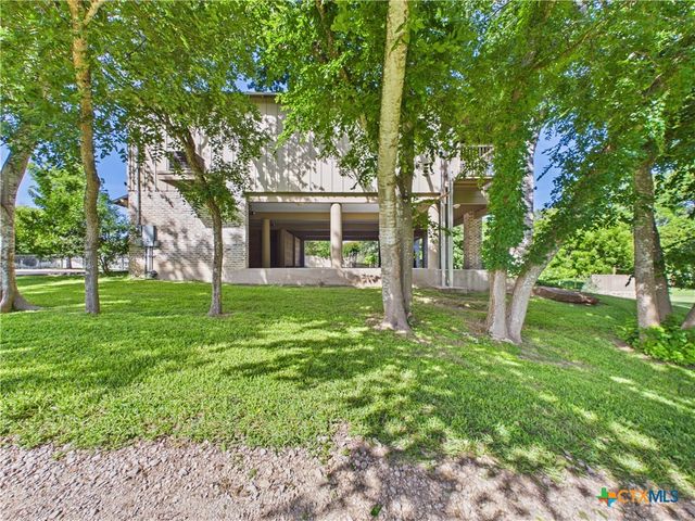 1238 Sleepy Hollow Lane, New Braunfels, TX 78130