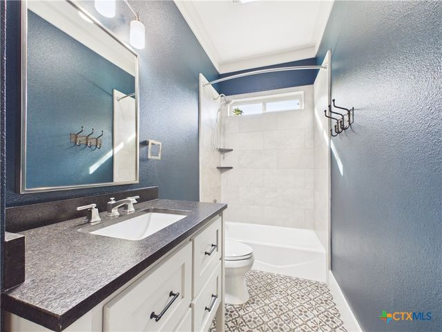 1238 Sleepy Hollow Lane, New Braunfels, TX 78130