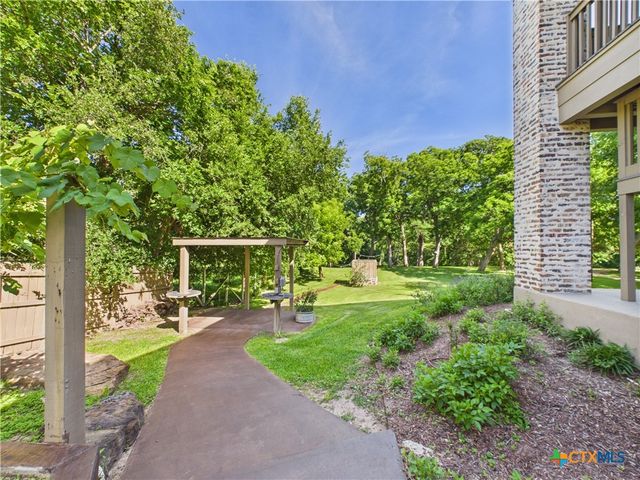 1238 Sleepy Hollow Lane, New Braunfels, TX 78130