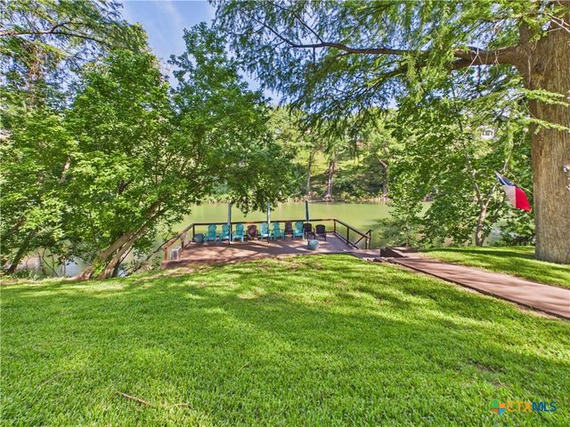 1238 Sleepy Hollow Lane, New Braunfels, TX 78130