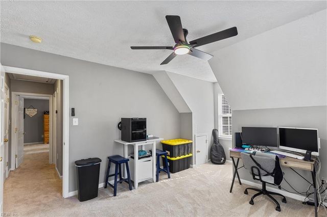 7703 Mainsail CT, Hayes, VA 23072