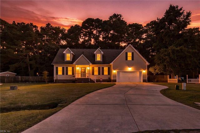7703 Mainsail CT, Hayes, VA 23072